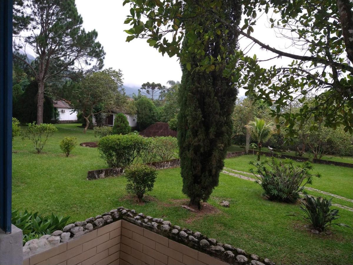 Hotel Pousada Esmeralda Itatiaia  Exterior photo